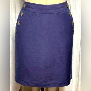 NWT navy blue loft pencil skirt size 6 with pockets and button detail